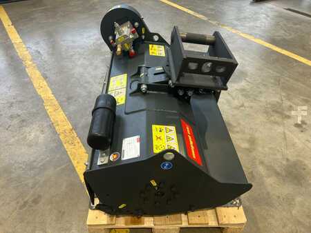 Ostatní 0 Seppi M. H3 105 / Schlegelmulcher 2-5to lagernd! / NEU (5)