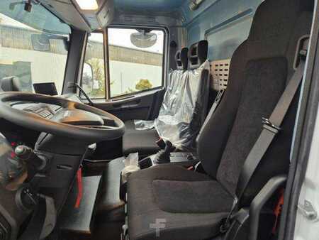 Iveco Eurocargo ML140E28/P EVI_E 4x2 LBW ACC DAB