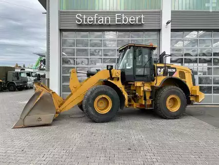 Wielladers 2019 Caterpillar 962M / 8.035h / Schaufel (1)