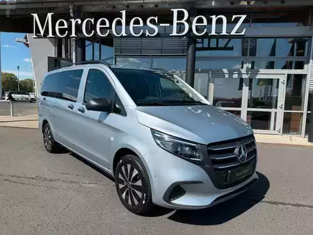Outro 2025 Mercedes-Benz Vito 116 CDI Tourer 4x4 AHK2,5 DISTRONIC Stdh (1)