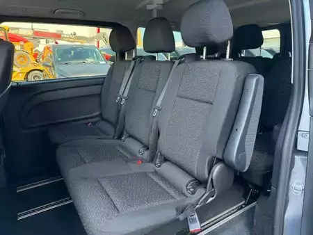 Outro 2025 Mercedes-Benz Vito 116 CDI Tourer 4x4 AHK2,5 DISTRONIC Stdh (8)