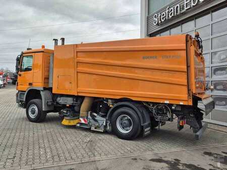 Sonstige 2005 Mercedes-Benz Actros 2032 A 4x4 Bucher STKF 9500 Airport 30x (14)