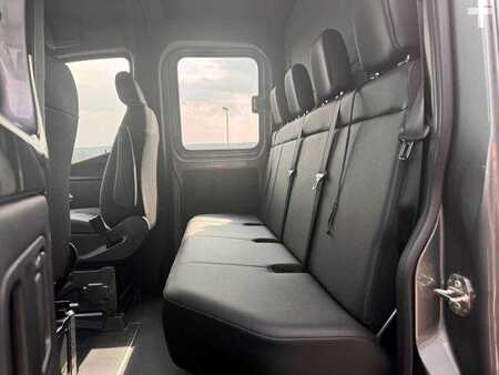 Pozostałe 2025 Mercedes-Benz Sprinter 319 CDI 4x4 DoKa AHK3,5 Klima Kamera (8)