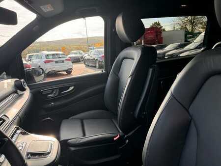 Other 2025 Mercedes-Benz V 300 d EXCLUSIVE AIRMATIC AHK2,5 Standheiz (12)