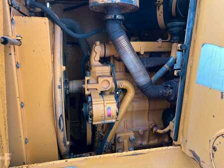 Outro 1996 Liebherr LR 622 Laderaupe / 9.594h / 1996 (19)