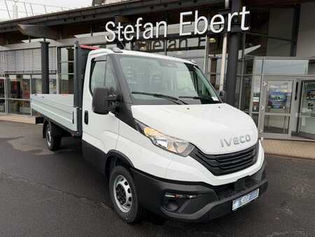 Muut 0 Iveco Daily 35S16 H 3.0L *R3.750mm*AHK*Klima* (1)