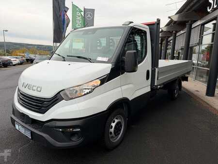 Muut 0 Iveco Daily 35S16 H 3.0L *R3.750mm*AHK*Klima* (3)