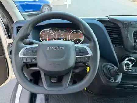 Other 2022 Iveco Daily 35S14H CRV , Crewcab, 7-Sitze, Klima (10)