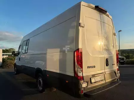 Other 2022 Iveco Daily 35S14H CRV , Crewcab, 7-Sitze, Klima (3)
