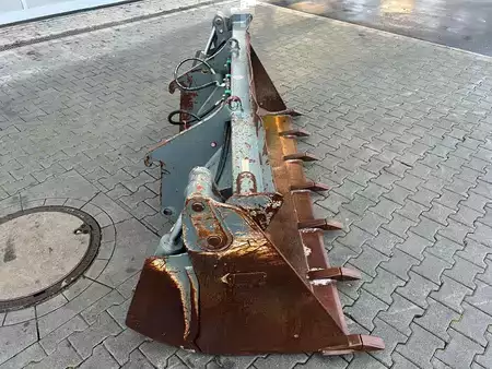 Vedlegg 0 Zettelmeyer Klappschaufel 4in1 Schaufel / Volvo / CAT / JCB (3)
