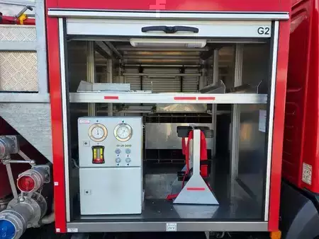 Outro 2005 MAN 8.150 Feuerwehr Schaum-Löschfahrzeug SLF 25/25 (12)