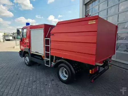 Outro 2005 MAN 8.150 Feuerwehr Schaum-Löschfahrzeug SLF 25/25 (7)