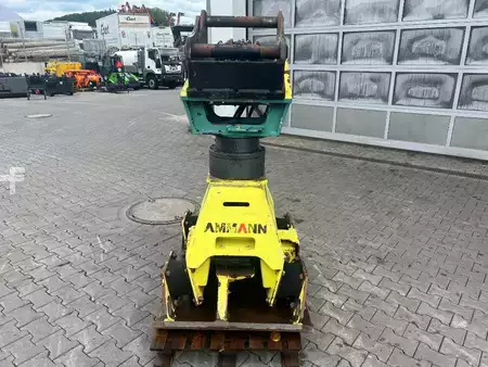 Egyéb 0 Ammann Rammax RAV 1000-P Anbauverdichter Drehmotor / OQ65 (8)