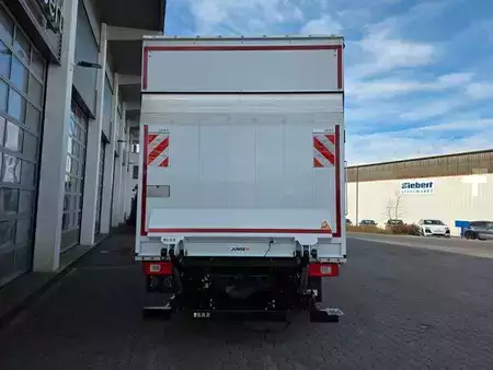 Pozostałe 0 Iveco S-Way AD190S40/P LBW Bär 2.000kg Spoiler (7)