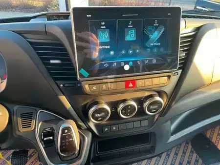 Pozostałe 0 Iveco Daily 35S18 HA8 3.0L *R3.520mm*Automatik*Kamera* (18)