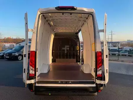 Pozostałe 0 Iveco Daily 35S18 HA8 3.0L *R3.520mm*Automatik*Kamera* (7)