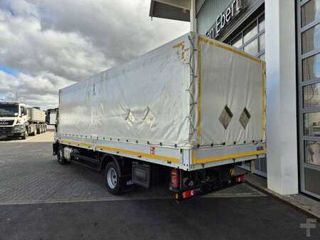 Iveco Eurocargo ML120E25 4x2 Pritsche/Plane AHK