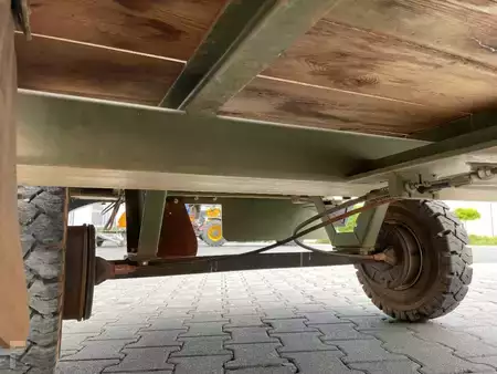 Outro 2018 Pefra Anhänger 3100 / Länge: 2,55 m / 2.810 kg / 2018 (13)
