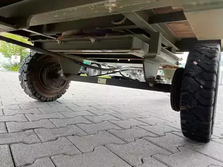 Outro 2018 Pefra Anhänger 3100 / Länge: 2,55 m / 2.810 kg / 2018 (14)