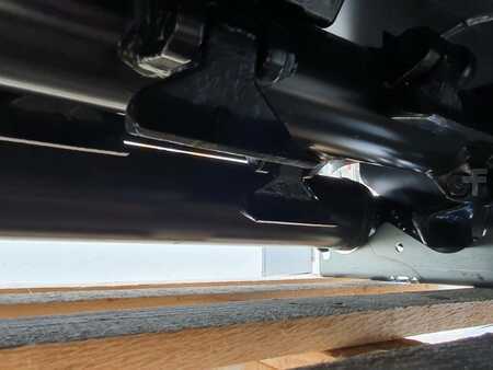 Ostatní 0 Seppi M. H3 085 / Schlegelmulcher / 2-5to / lagernd! / N (11)