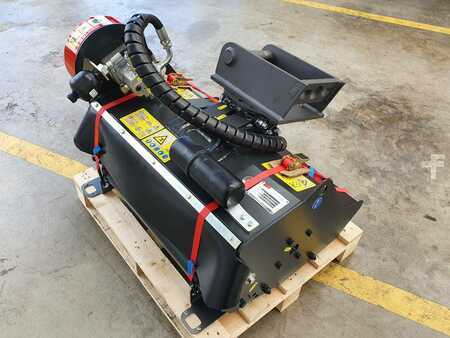 Ostatní 0 Seppi M. H3 085 / Schlegelmulcher / 2-5to / lagernd! / N (7)