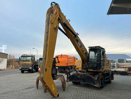 Caterpillar MH3024 / MH 3024 / Greifer / 2018 / 10.735h