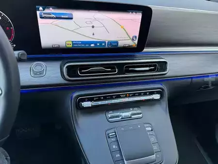 Ostatní 2025 Mercedes-Benz V 300 d 4MATIC AVA Extral AHK DISTRONIC Standh (12)