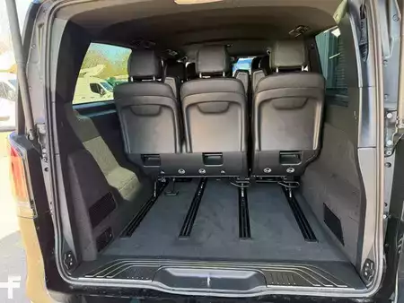 Ostatní 2025 Mercedes-Benz V 300 d 4MATIC AVA Extral AHK DISTRONIC Standh (7)