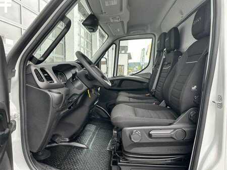 Övrigt 0 Iveco Daily 70C18 HA8 *R5.100mm*LBW*Luft*Automatik* (10)