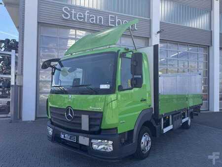 Sonstige 2017 Mercedes-Benz Atego 818 L 4x2 Pritsche Ladebordwand (1)