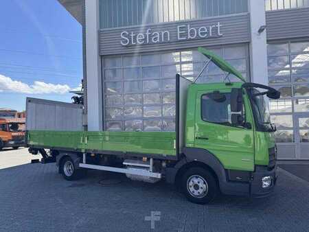 Sonstige 2017 Mercedes-Benz Atego 818 L 4x2 Pritsche Ladebordwand (5)