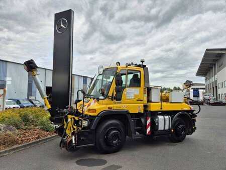 Sonstige 2008 Unimog U400 4x4 Zweiwege ZAGRO 800t/52 Achsen Funk (2)