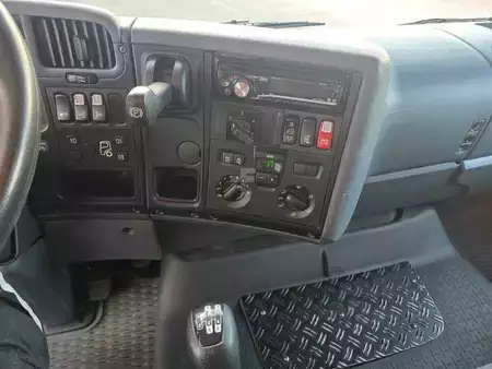Annet 2013 Scania R 380 CB 4x4 HHZ Allrad 3 Sitze Schalter Klima (18)