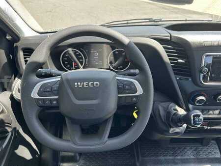 Pozostałe 0 Iveco Daily 70C18 H 3.0L *R3.750mm*AHK*Luft*Sperre* (9)