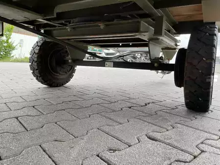 Outro 2018 Pefra Anhänger 3100 / Länge: 2,55 m / 2.810 kg / 2018 (14)