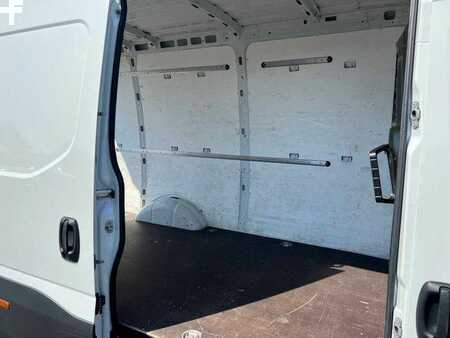Egyéb 2020 Iveco Daily 35 S 16 V *Klima*3.520mm* (11)