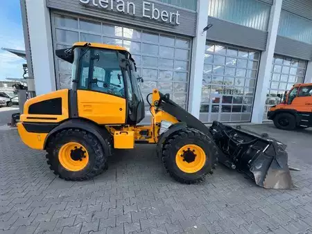 Hjullaster 2021 JCB 409 SV / nur 2.496h / Klima Klappschaufel Gabel (2)