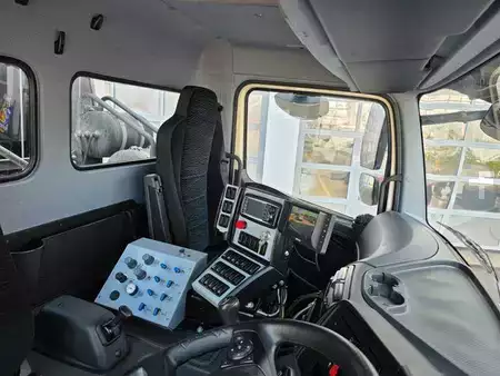 Sonstige 2018 Mercedes-Benz Atego 1323 LKO FAUN VIAJET 6 R H - Heckabsaugung (17)