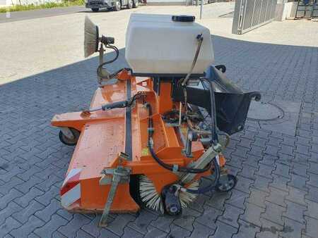 Ráépithetö részek 2020 Bema 25 Dual Kehrmaschine / 2.050 mm / 2020 (6)