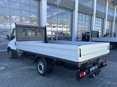 Other 0 Iveco Daily 35S16 3.0L *R3.750mm*AHK* 2x (7)