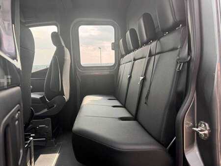 Pozostałe 2025 Mercedes-Benz Sprinter 319 CDI 4x4 DoKa AHK3,5 Klima Kamera (8)