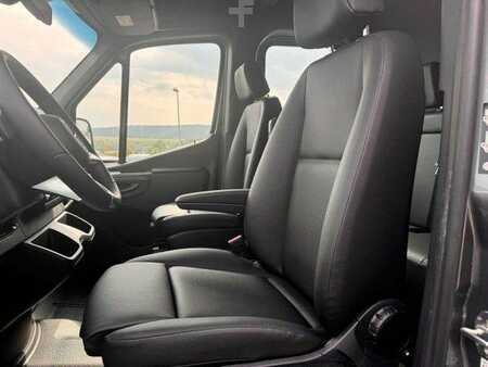 Pozostałe 2025 Mercedes-Benz Sprinter 319 CDI 4x4 DoKa AHK3,5 Klima Kamera (9)