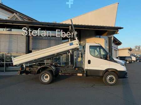 Autres 0 Iveco Daily 60C18 H 3-S.-Kipper *R3.450mm*2xAHK* (10)