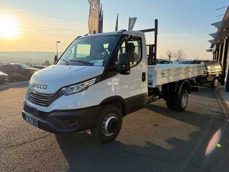 Autres 0 Iveco Daily 60C18 H 3-S.-Kipper *R3.450mm*2xAHK* (3)
