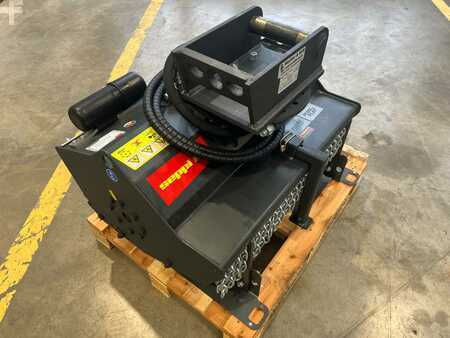 Ostatní 0 Seppi M. H3 085 direct Schlegelmulcher / lagernd / NEU (4)