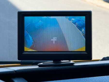 Autres 2024 Mercedes-Benz eSprinter 312 DHL Regal KEP-Ausbau (11)