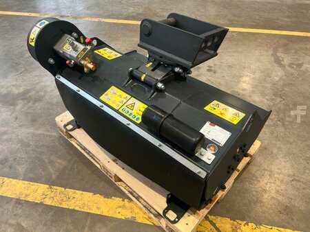 Pozostałe 0 Seppi M. H3 105 / Schlegelmulcher 2-5to lagernd! (6)