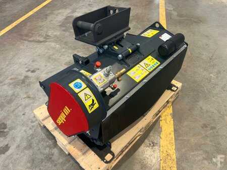 Pozostałe 0 Seppi M. H3 105 / Schlegelmulcher 2-5to lagernd! (8)