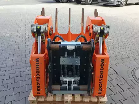 Attrezzatura 2023 WESTTECH Woodcracker G1250 Roderechen / Greifarme OQ65 DEMO (7)