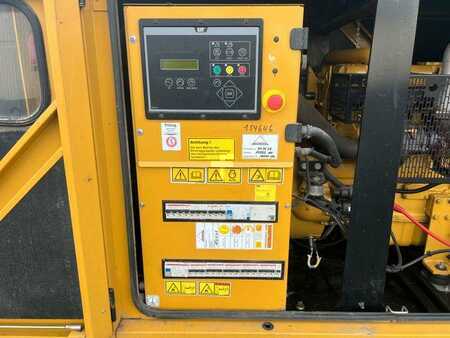 Miscelaneo 2017 Caterpillar DE65E3 / Stromerzeuger / 60KVA / 2017 / 17.917h (13)